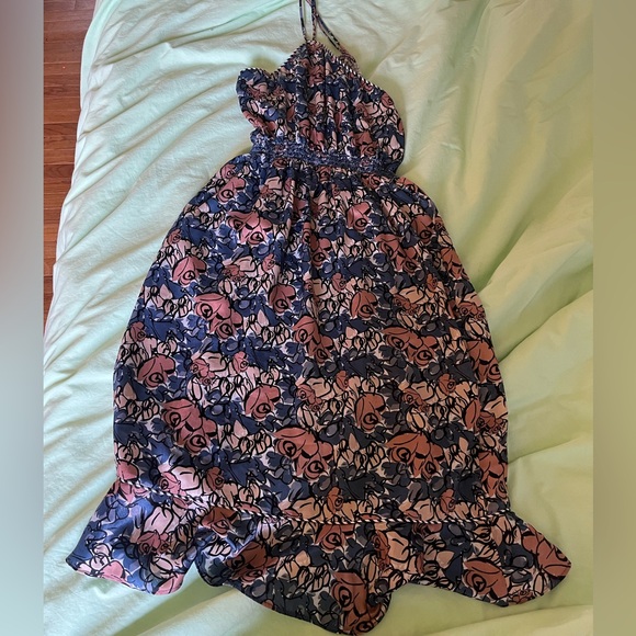 House of Harlow 1960 x Revolve Baye Midi Dress Sketchy Floral - Picture 5 of 5